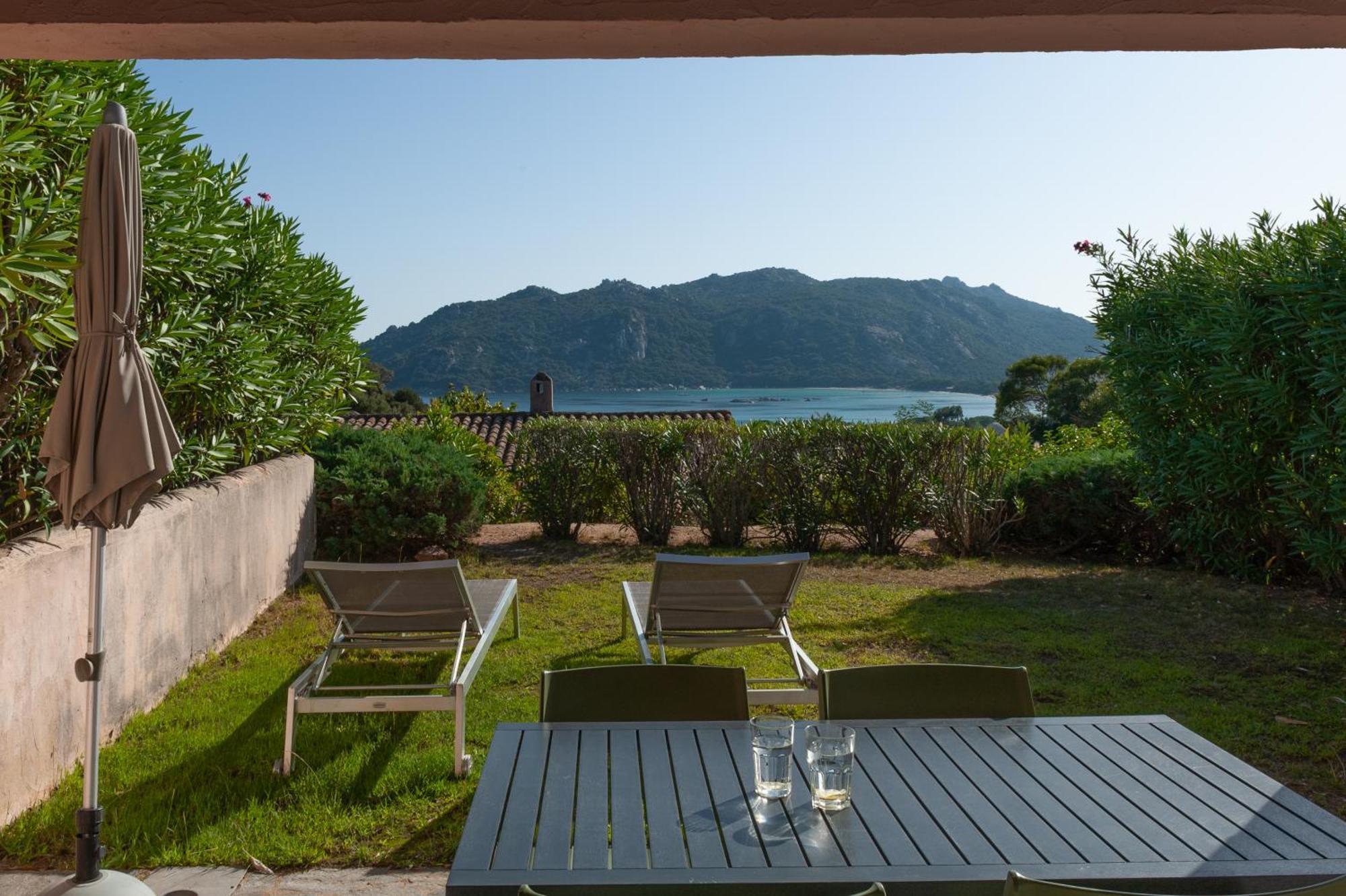 Marina Di Santa Giulia Apartment
